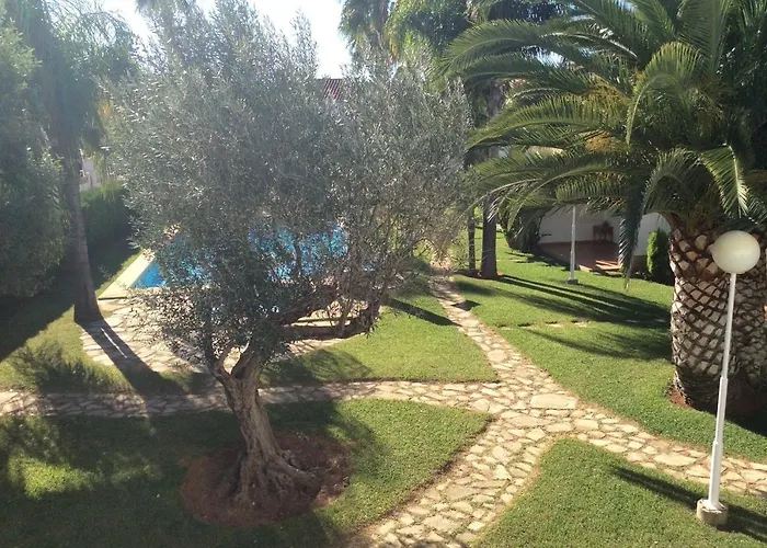 Casa Olivia دينايا